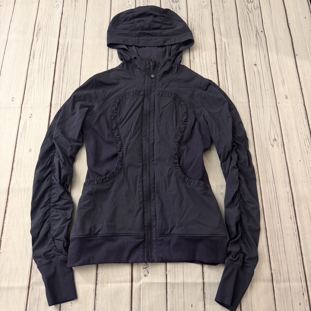 Lululemon Dance Studio Jacket Hoodie Purple Size‎ 8 Women's Workout Activewear